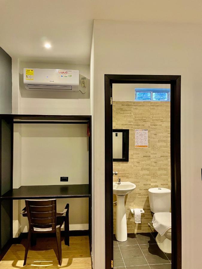 Zugi Inn Hotel Leticia Zewnętrze zdjęcie