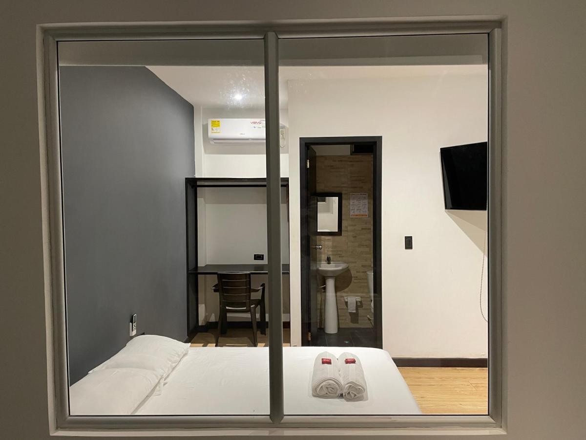 Zugi Inn Hotel Leticia Zewnętrze zdjęcie