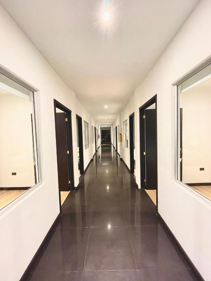 Zugi Inn Hotel Leticia Zewnętrze zdjęcie