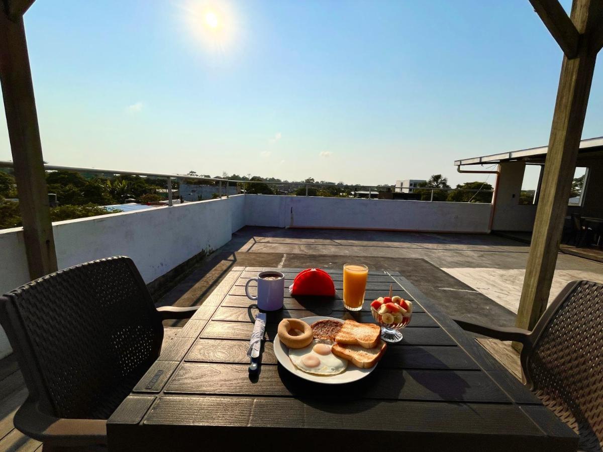 Zugi Inn Hotel Leticia Zewnętrze zdjęcie