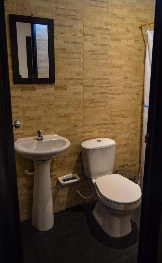 Zugi Inn Hotel Leticia Zewnętrze zdjęcie